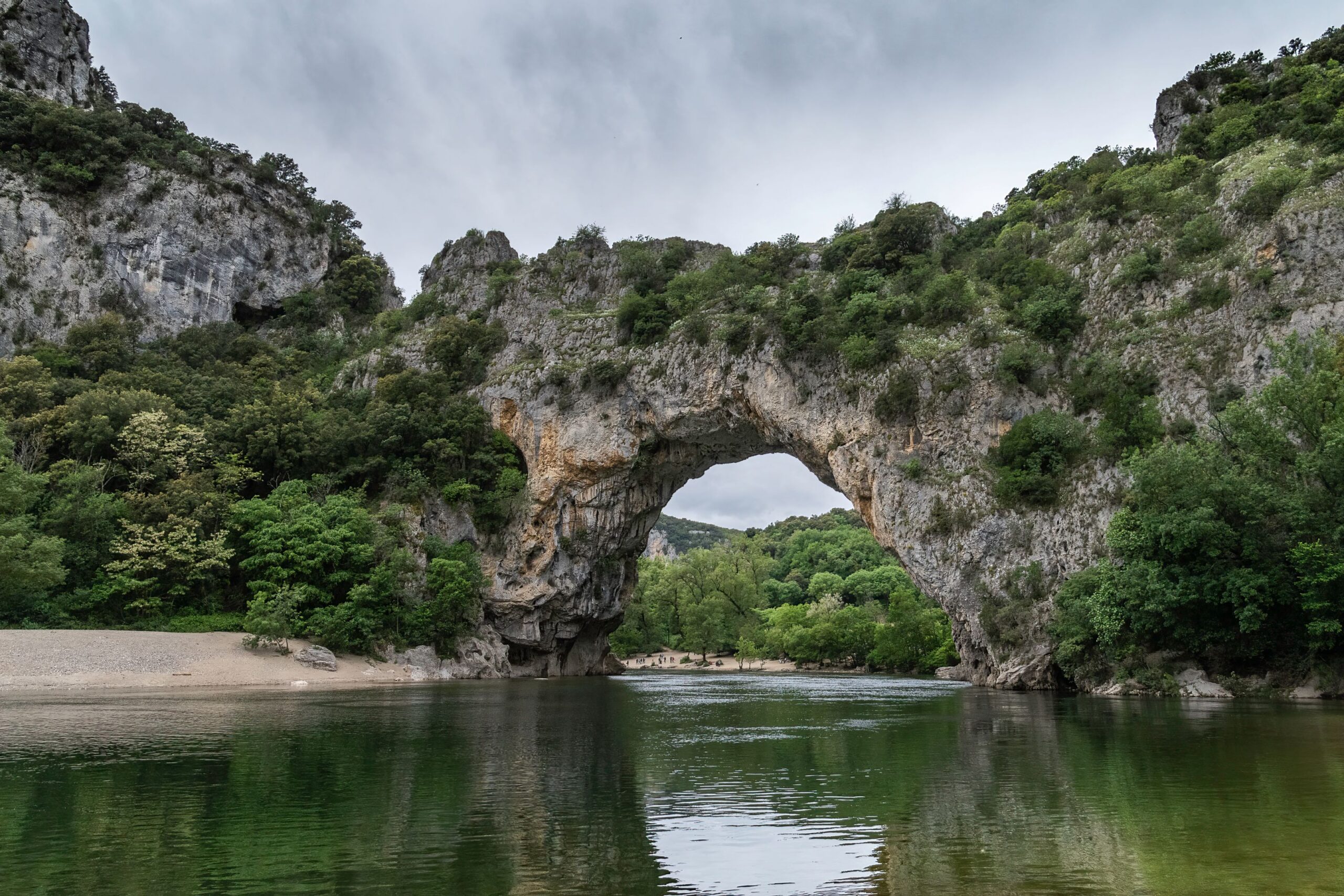 Ardeche France Ruoms Labeaume Vallon Pont d'Arc Vallon-Pont-d'Arc Peter Eric Domaine Perdu